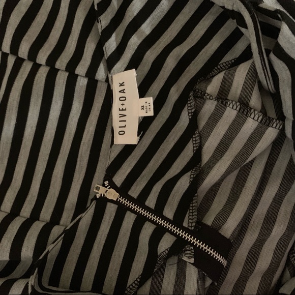 Olive + Oak Black gray striped zip up dress XS - Picture 6 of 8